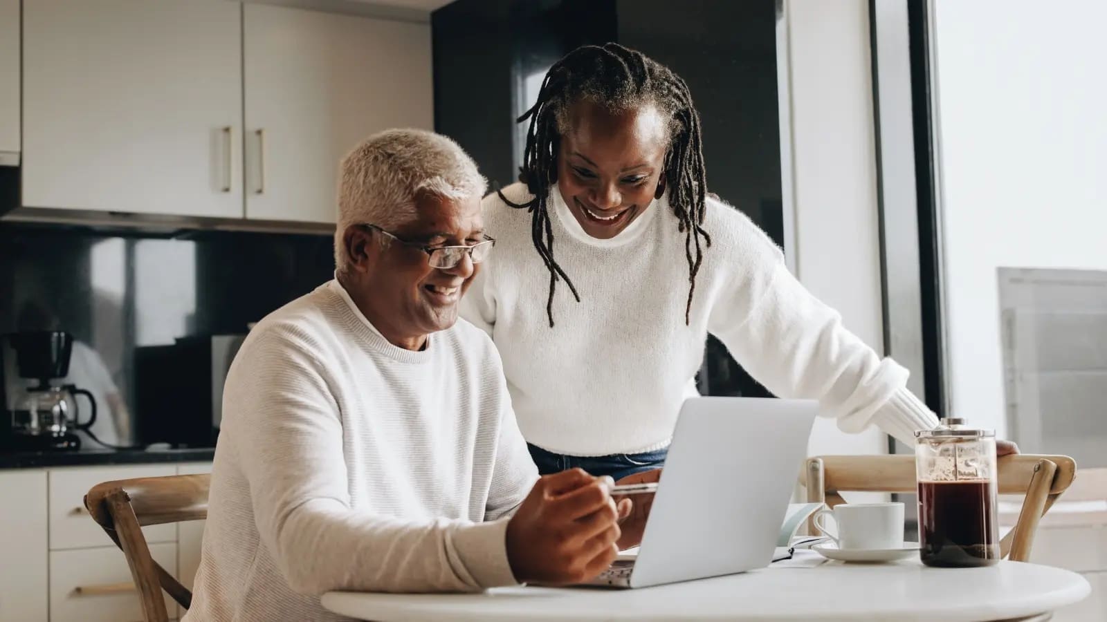 Couple on computer